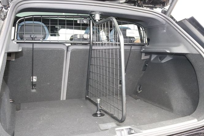 Main Image Dog guard and divider - Volvo EX30