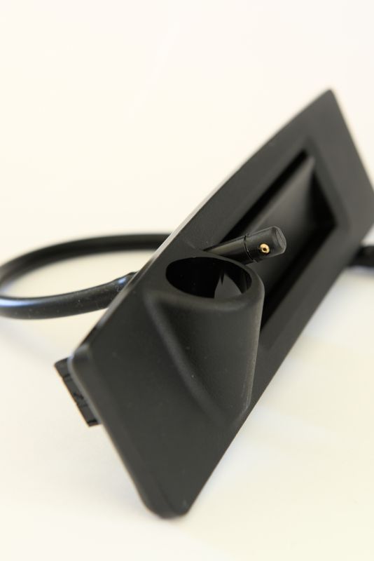 Rear view camera washing system - Tesla Model Y - Schmutzoff