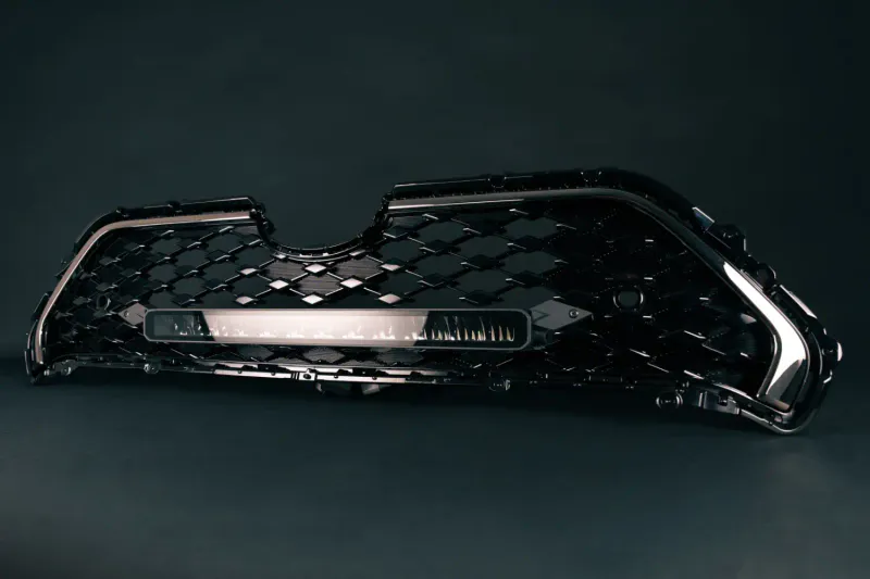 Lumen Toyota Rav4 Plugin-Hybrid grillkit