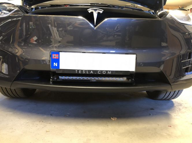 Main Image Lazer 18 Elite+ - Tesla Model X - extra light package