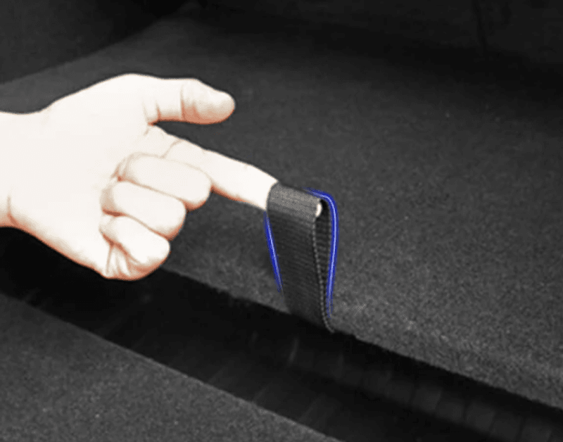 Tesla Model Y - lifting strap trunk floor