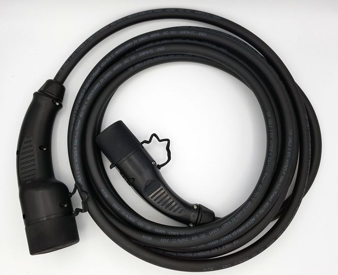Hovedbilde Ladekabel med Teslaknapp - 32A 3-fase Mode 3 Type 2 22kW