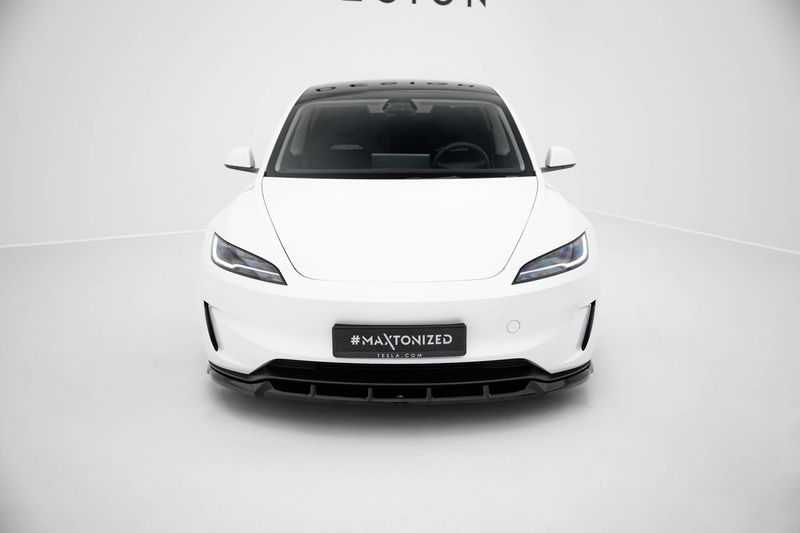 Front splitter V.2 Tesla Model 3 Performance Maxton Design